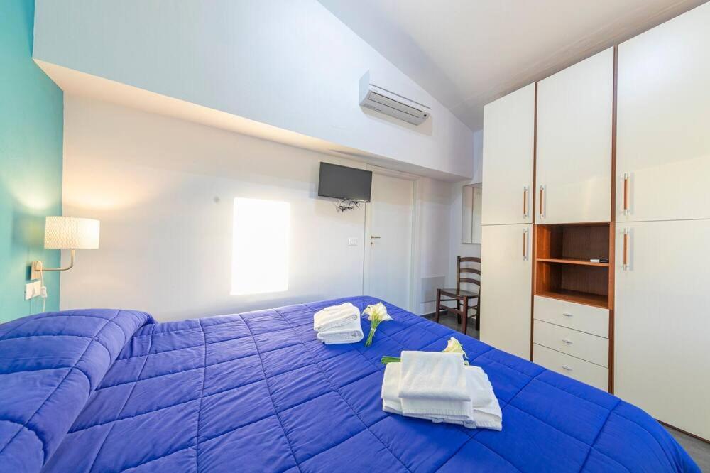 Maremio Apartment Чефалу Екстериор снимка